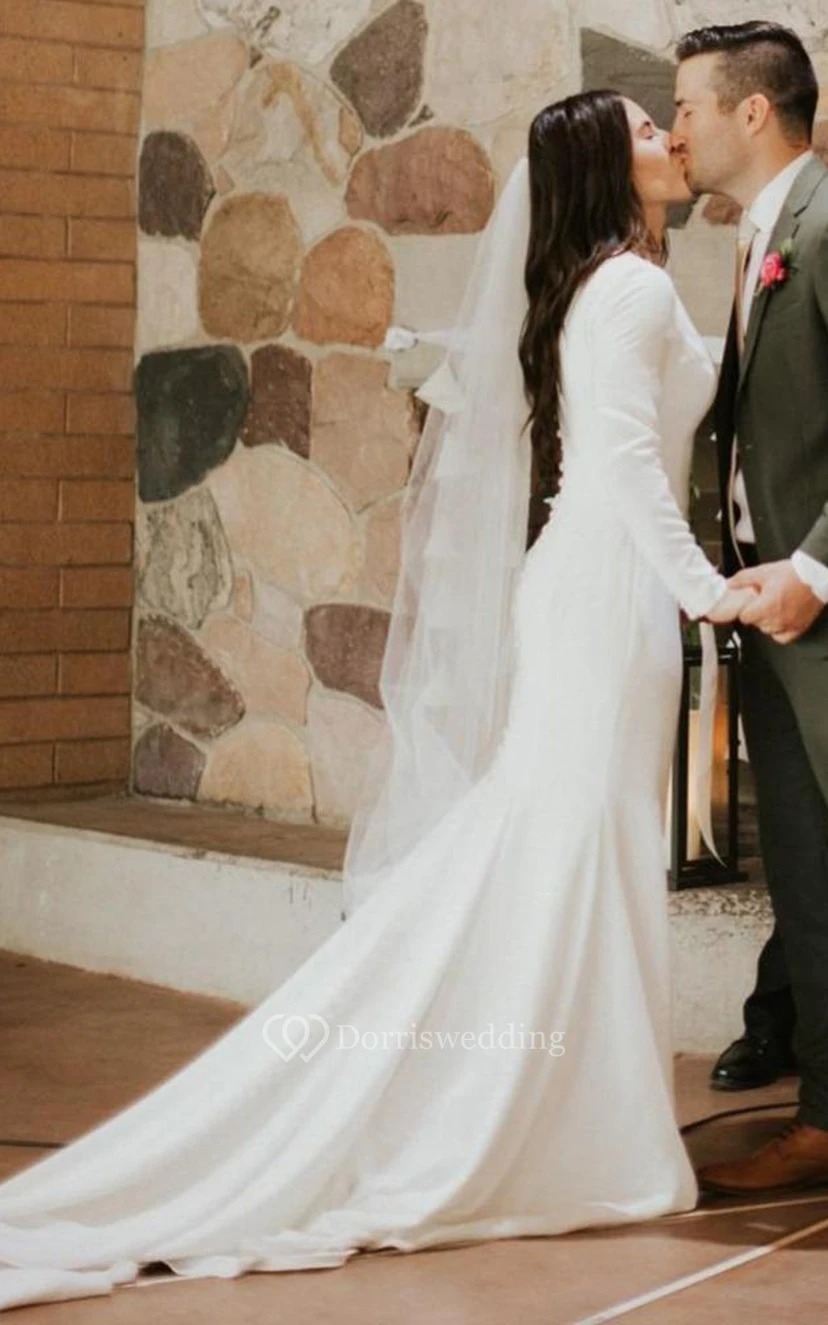 Robe de mariée longue et sobre à manches longues grande taille | Robe de mariée blanche musulmane simple et maxi view 3