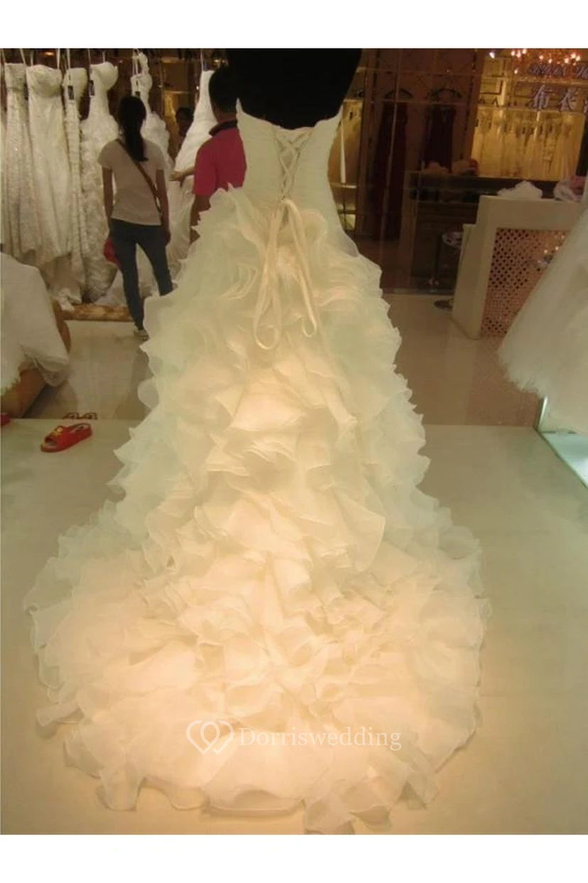 Sexy Sweetheart Sleeveless Wedding Dress Lace-up With Ruffles view 2