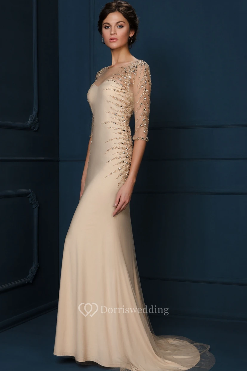 Robe de soirée fourreau en tulle et jersey à manches longues et col rond, ornée de perles view 3