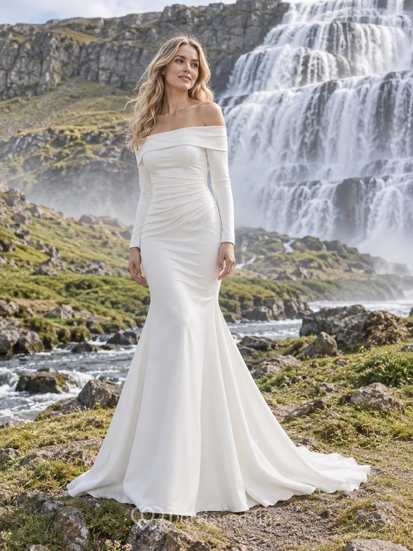 Vestido de novia de crepé estilo sirena de manga larga con hombros descubiertos, cintura fruncida y cola.
