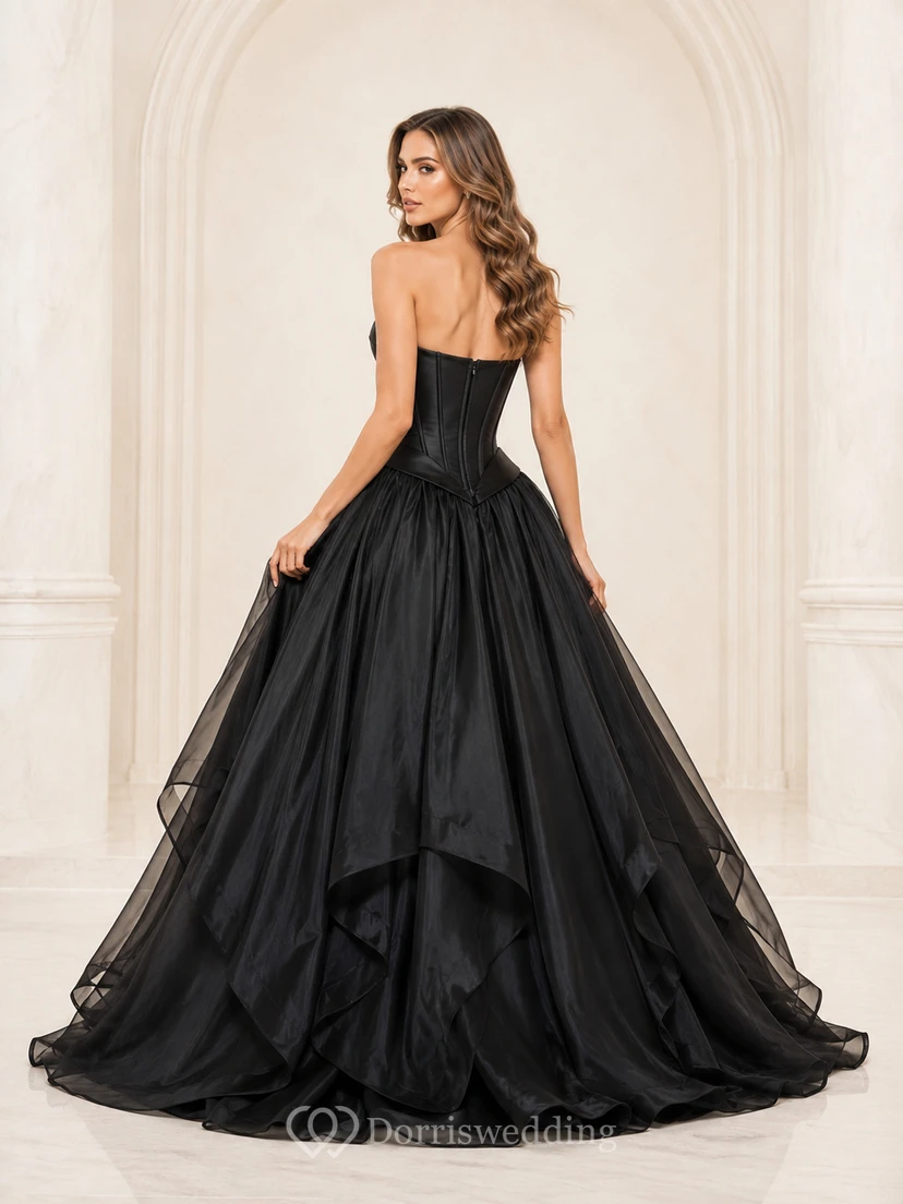 Robe de bal noire spectaculaire à plusieurs couches, longue jusqu'au sol, bustier cœur, sans manches, en tulle organza luxueux et romantique, robe de soirée formelle de célébrité. view 2
