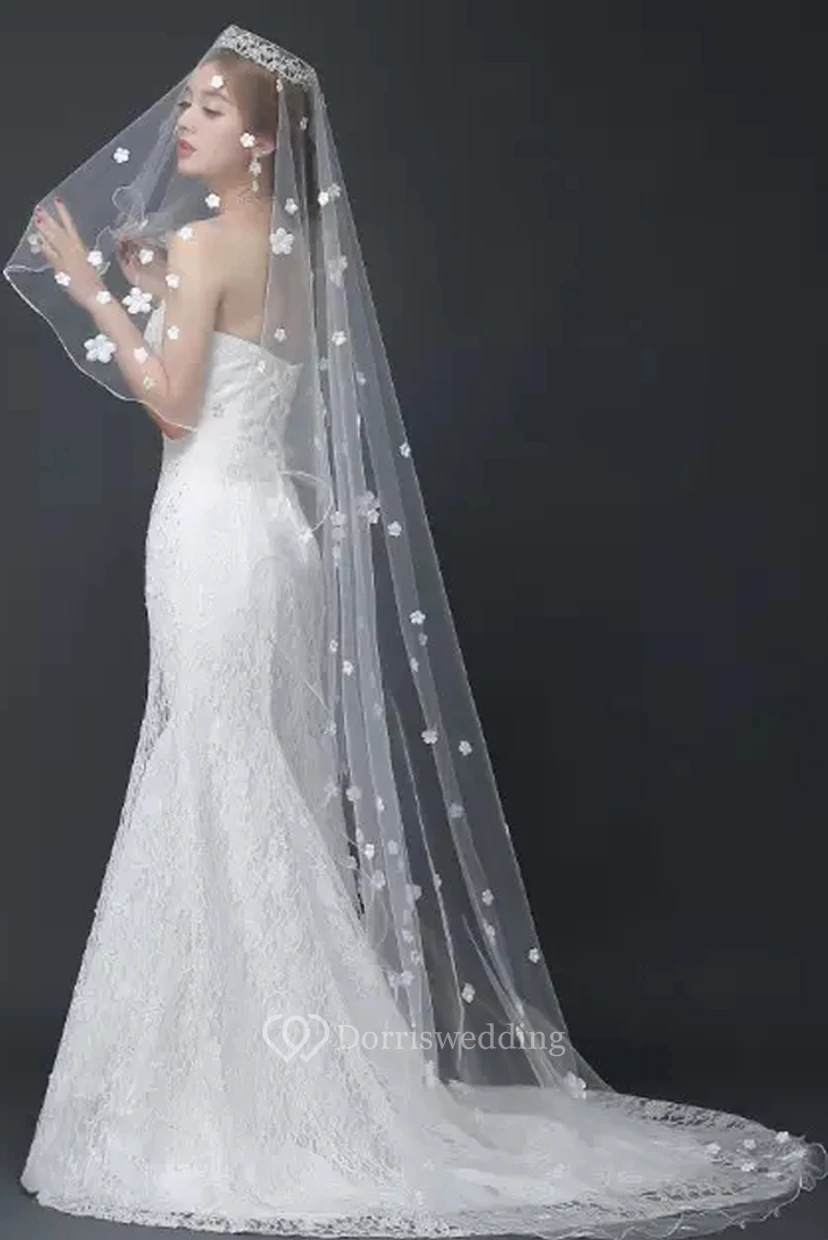 Chapel Tulle Bridal Veil With Flowers