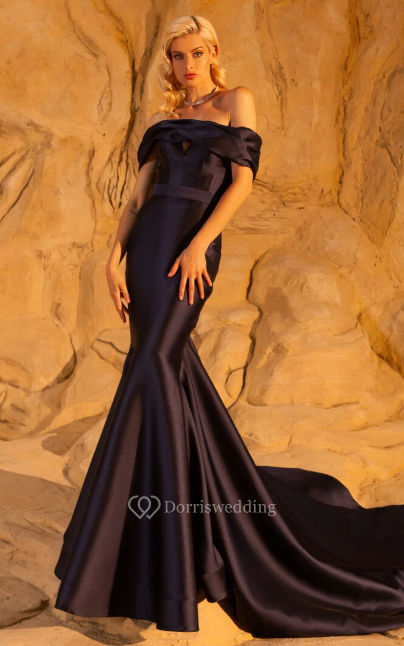 Off-the-shoulder Black Sheath Formal Mermaid Satin Evening Dress with Court Train