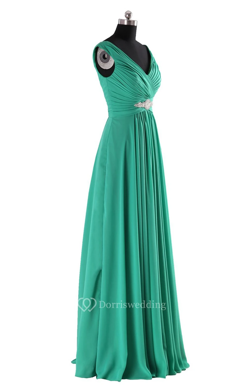 Robe longue plissée à col en V avec fronces et perles view 2