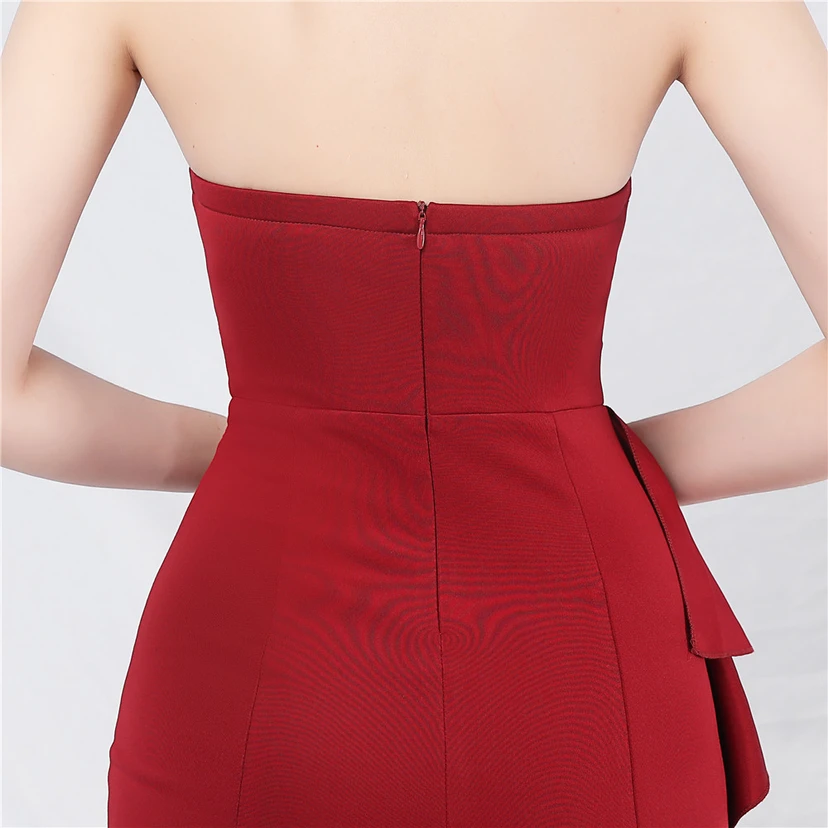 Brautjungfern-Empfangsdinner: Schulterfreies, trägerloses, langes Abendkleid view 43