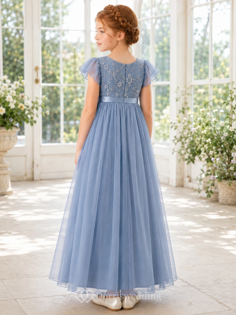 Robe de demoiselle d'honneur romantique bleu acier à broderies florales et manches pétales, en tulle, coupe trapèze, longueur cheville, idéale pour un mariage champêtre. view 2