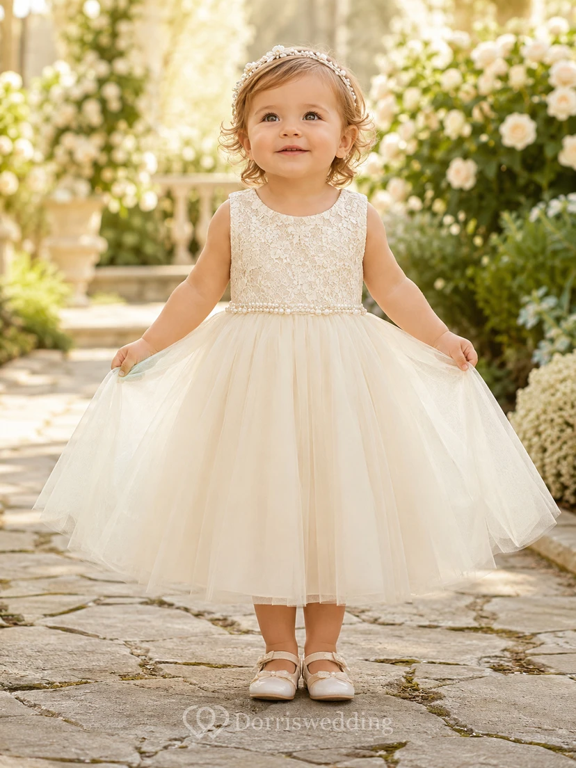 Robe de baptême bébé en tulle et tulle, sans manches, corsage en dentelle, coupe trapèze, longueur genou