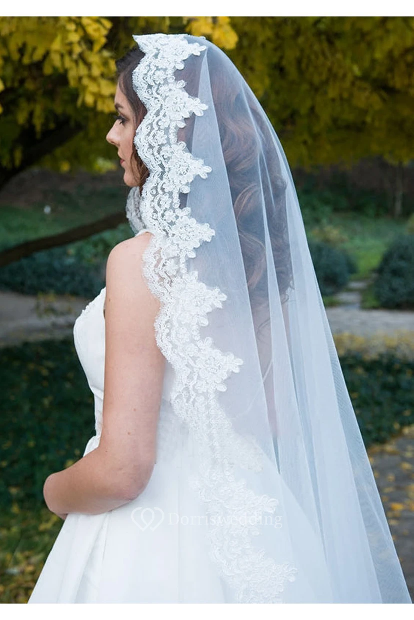 Long Tulle Wedding Veil with Scalloped Lace Appliques view 3