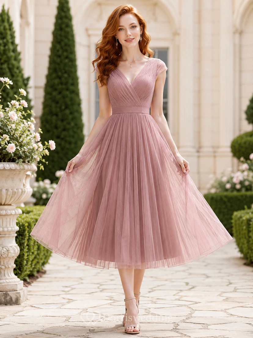 Taupe Refined Chiffon Sheath V-neck Knee Length Cocktail Dress