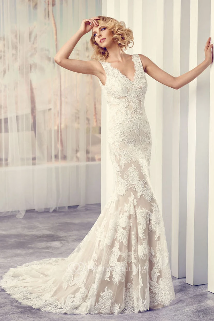 Maxi V-Neck Appliqued Lace Vintage Wedding Dress With Court Train And V Back view 3