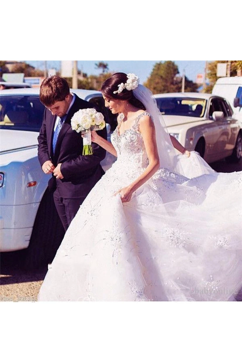 Princess Straps Ball Gown Wedding Dresses With Beadings Appliques view 3