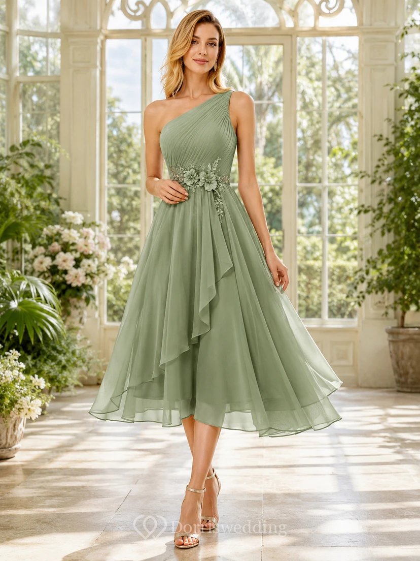 Vestido de gala de gasa con un solo hombro, estampado floral y cintura en cascada, corte A, color verde salvia.