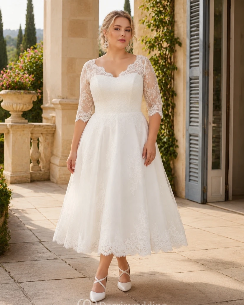 Vestido de novia de largo midi para novias mayores | Vestido de novia midi modesto de encaje vintage color marfil en tallas grandes con mangas view 5