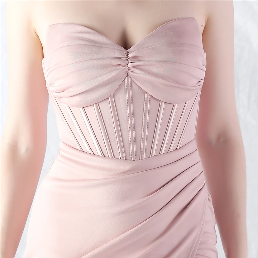 Vestido de noche de satén de alta gama con cola vertical pequeña y chaleco de espina de pescado de estilo palacio, de gran resistencia y cintura ajustada. view 53