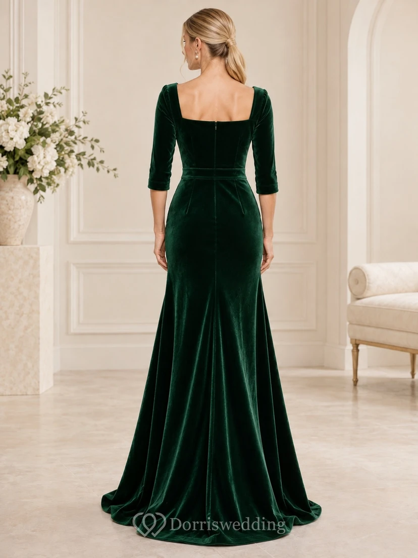 Vestido formal de terciopelo esmeralda con escote cuadrado y mangas tres cuartos, estilo sirena. view 2