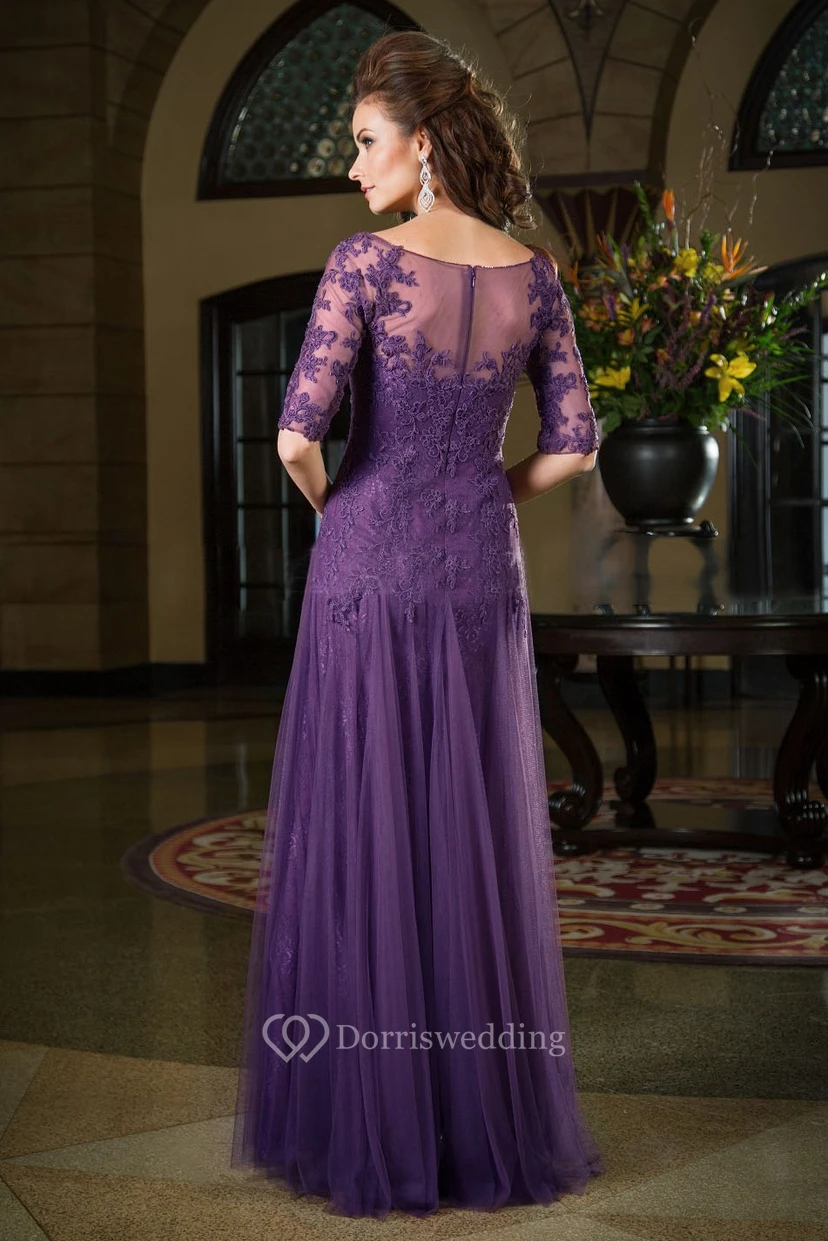Langes, halbärmeliges Brautmutterkleid mit tiefer Taille und Applikationen view 2