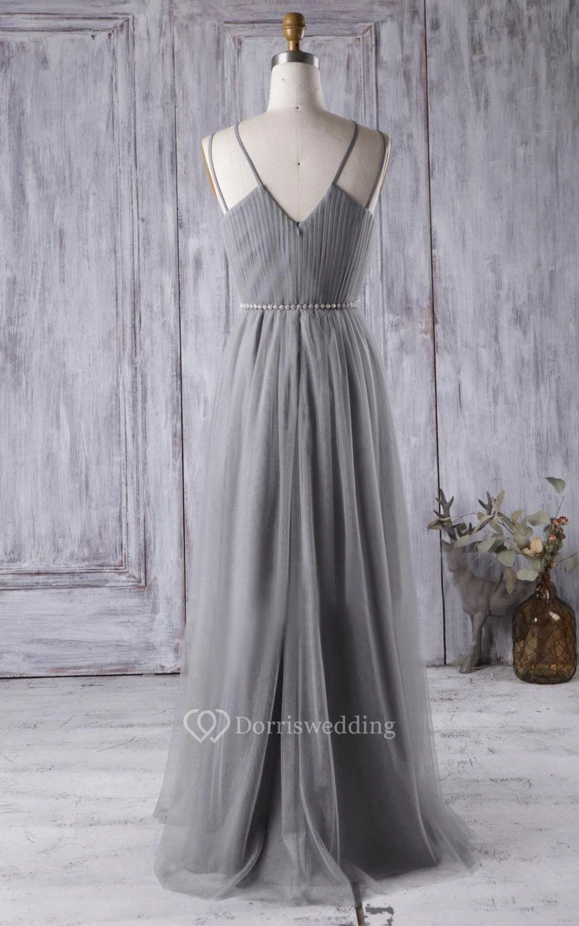 Robe longue en mousseline plissée à fines bretelles croisées et coupe trapèze view 4