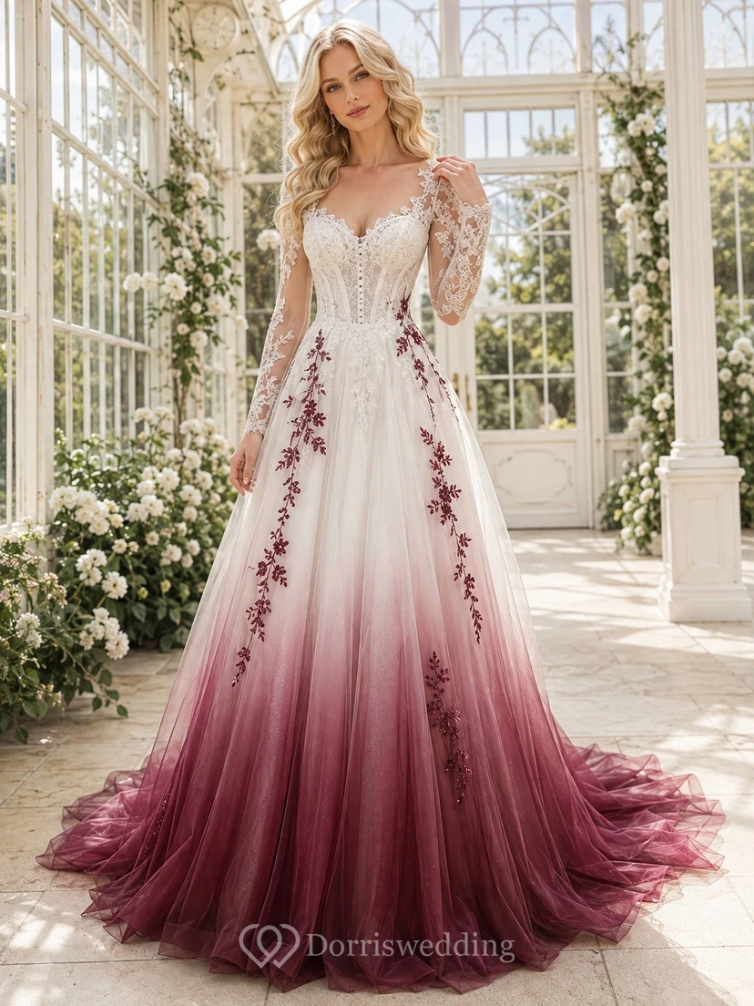 Romantisches Brautkleid in Burgunderrot mit V-Ausschnitt, langen Ärmeln, Ombré-Schnitt, Tüll, A-Linie und Schleppe