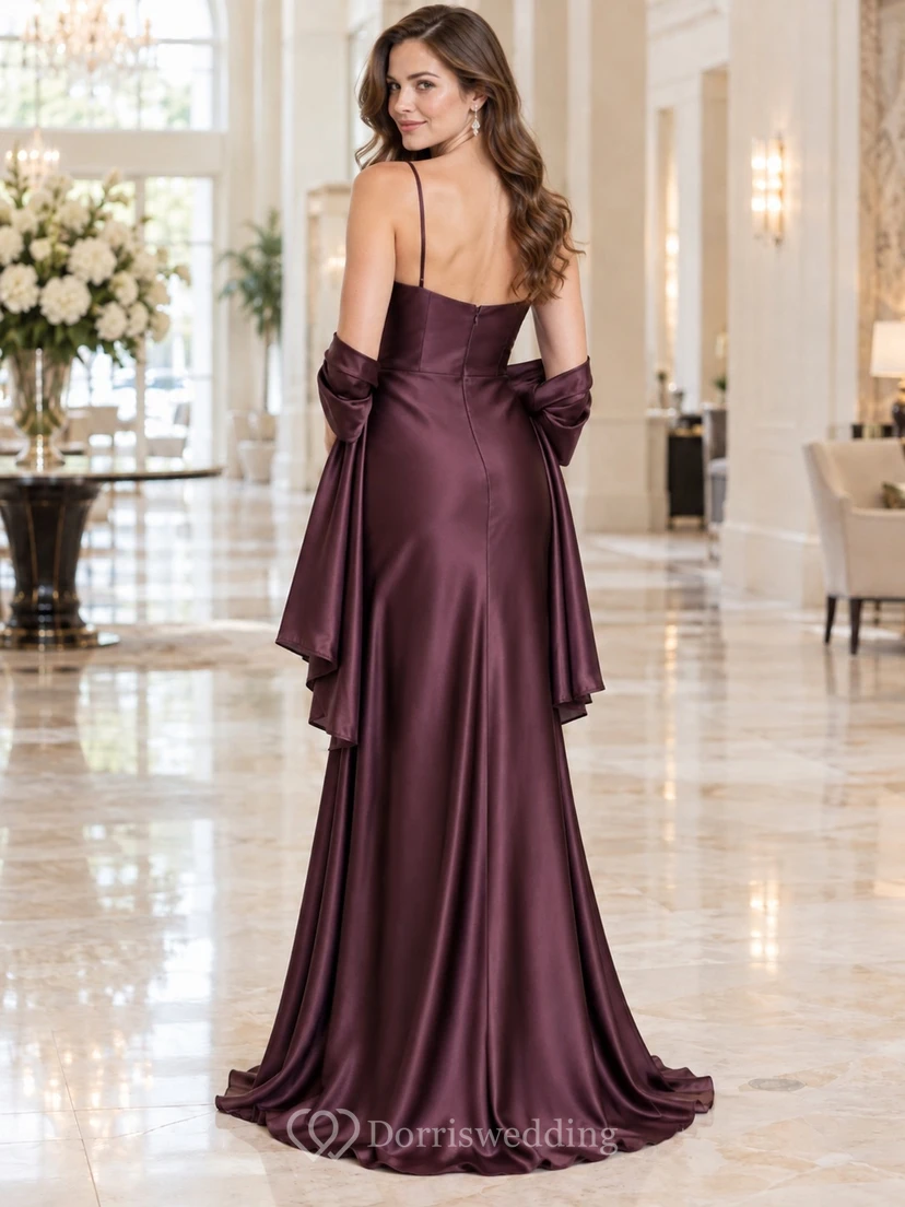 Vestido de dama de honor de corte A con escote drapeado y tirantes finos de satén Mulberry view 2
