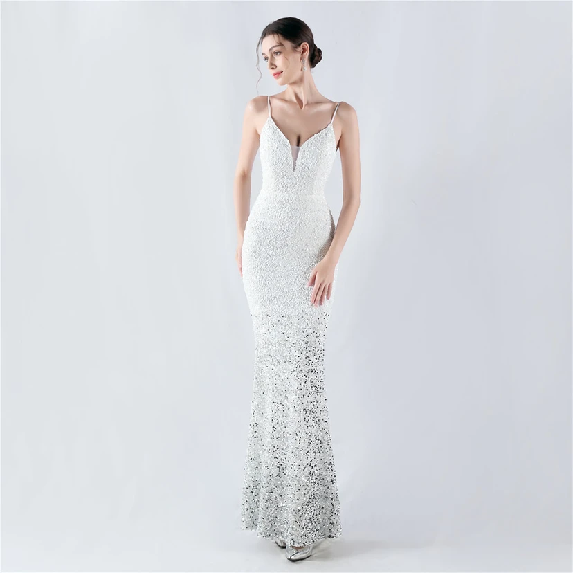 Samtiger, farbverlaufender, perlenbesetzter, sexy Strumpfhalter-Abendkleid view 3