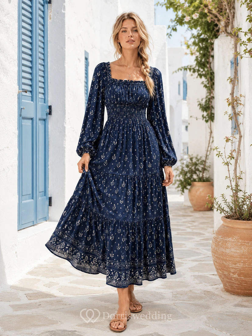 Indigo Peasant Dunkelblaues A-Linien-Kleid mit knöchellangem Ausschnitt, quadratischem Schnitt und langen Ärmeln aus Spitze im Boho-Stil