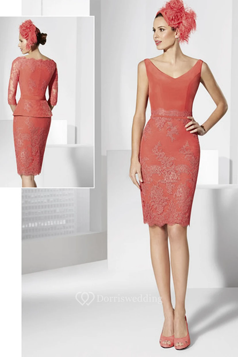 Robe de mariée longue en satin asymétrique à volants, avec traîne et laçage. view 2