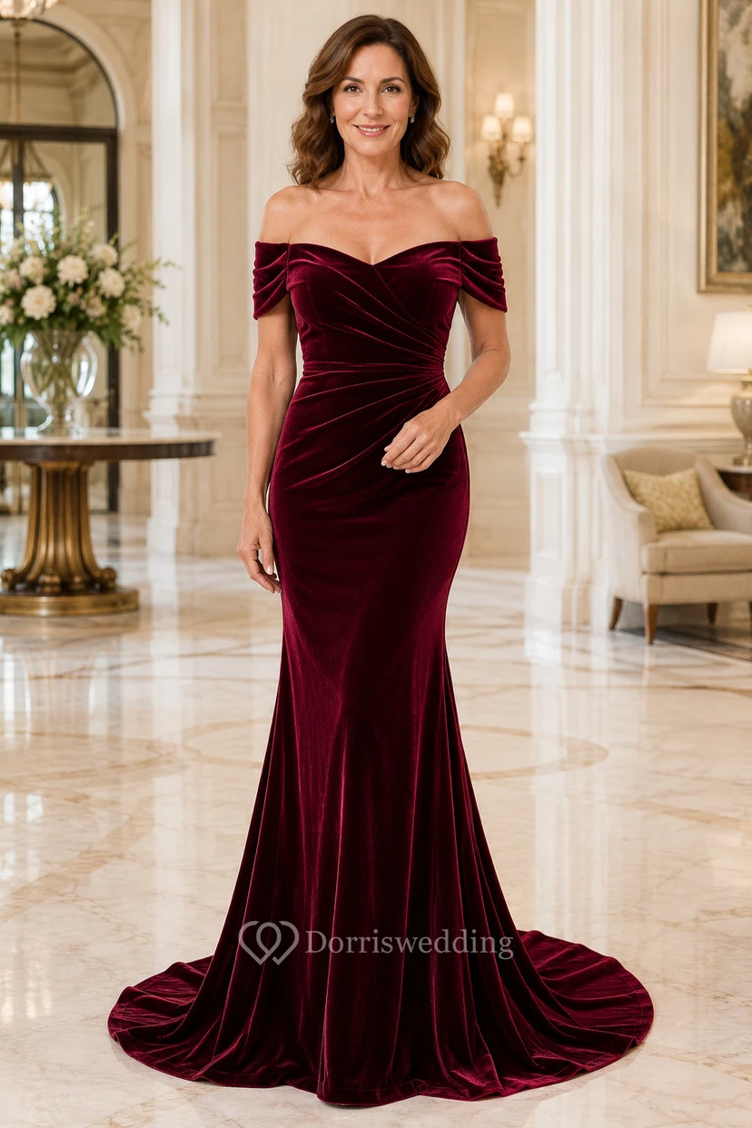 MOB-Kleid aus burgunderrotem Samt, Meerjungfrauenstil, kurze Ärmel, schulterfrei, Schleppe, gerafft