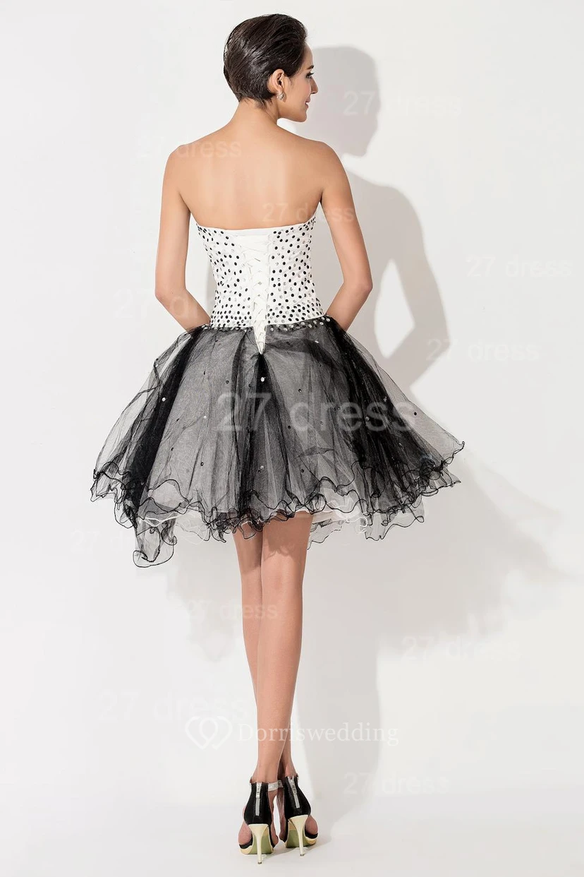 Glamorous Tulle Black and White Homecoming Dress Sweetheart Sleeveless With Beadings view 3