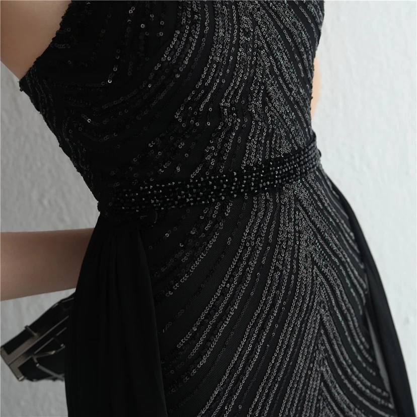 Paillettenbesetzter Chiffonrock mit Blumenmuster, handgefertigt mit Perlen und Neckholder-Ausschnitt, elegant und kühl, perfekt für festliche Anlässe. view 25