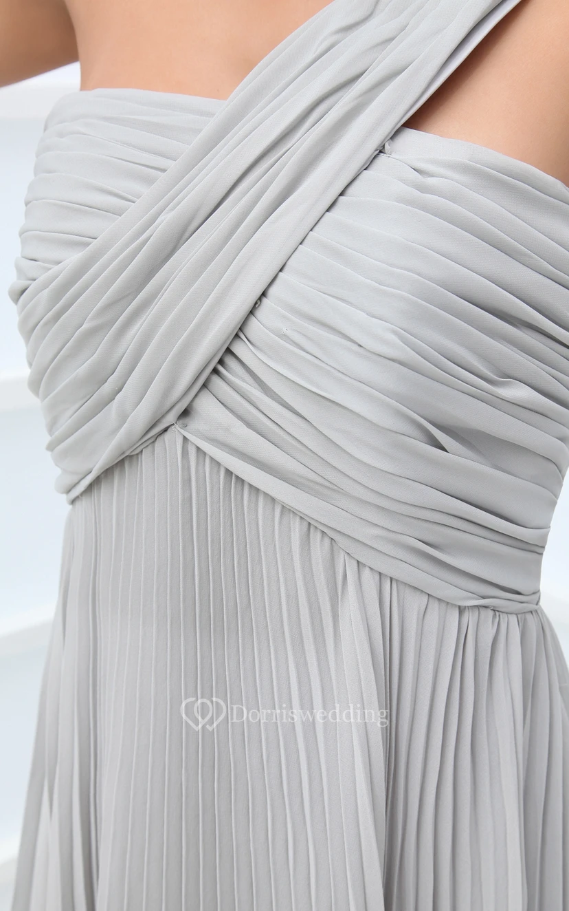 Vintage-Chiffonkleid im Empire-Stil mit One-Shoulder-Ausschnitt und Kristallverzierungen view 4