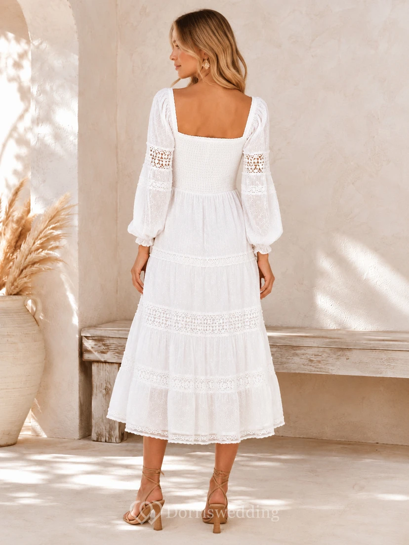 Weißes Midikleid aus böhmischer Spitze mit eckigem Ausschnitt, Glockenärmeln und Stufenrock, aus Spitze, im Boho view 2