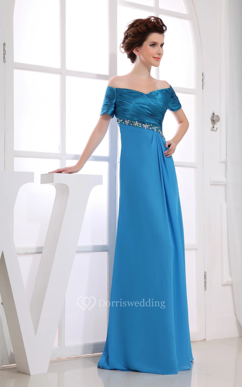 Robe longue raffinée avec fronces et perles view 3