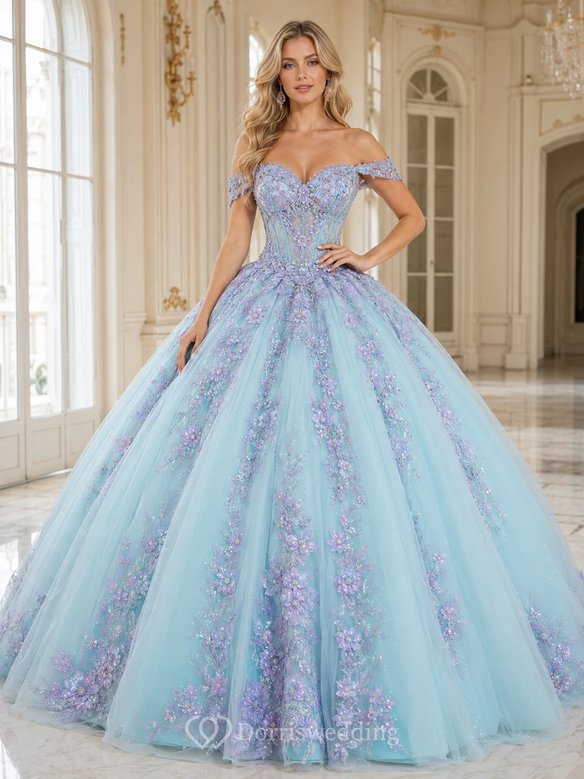 Robe de bal de princesse bleu ciel lilas luxueuse à épaules dénudées et à motif ombré pour quinceañera
