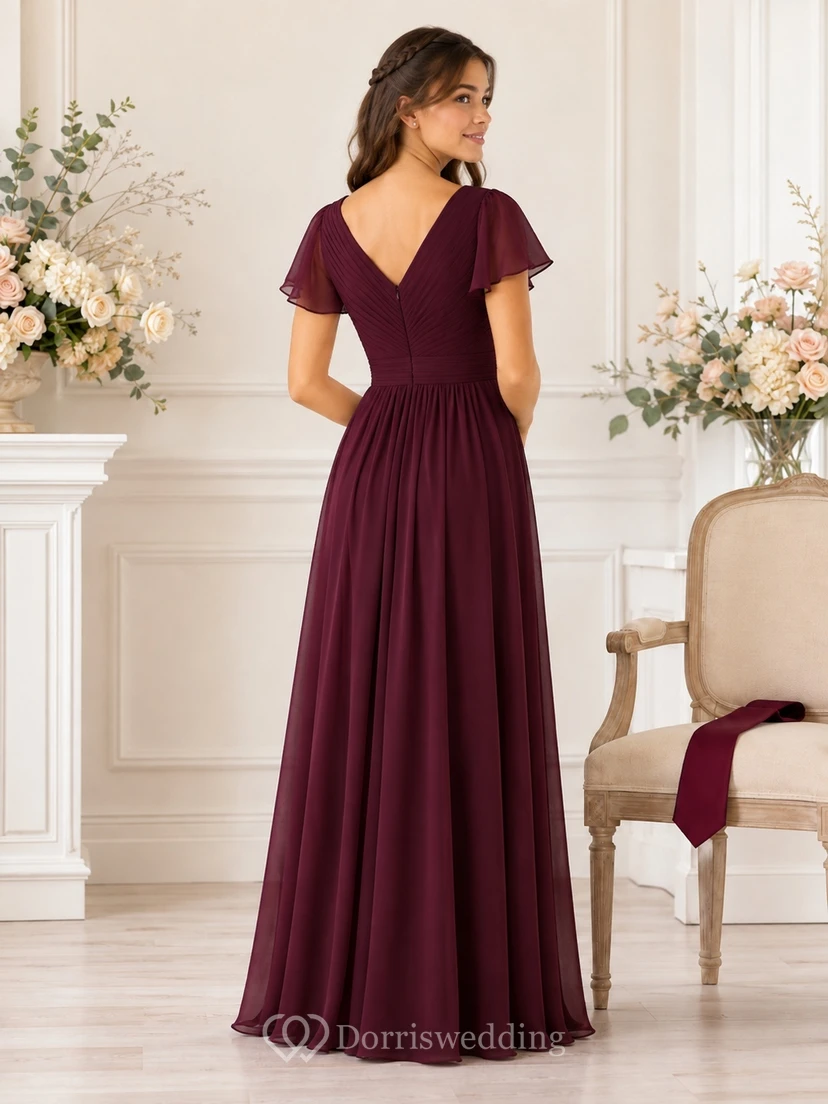 Robe de demoiselle d'honneur junior bordeaux, coupe trapèze, col en V, manches courtes, élégante view 2