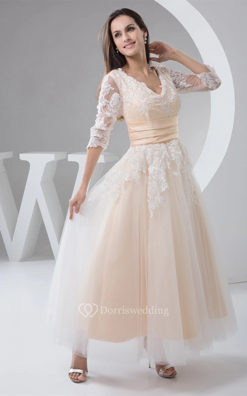 Deep-V-Neck Half-Sleeve Ankle-Length Lace Dress With Pleats view 7
