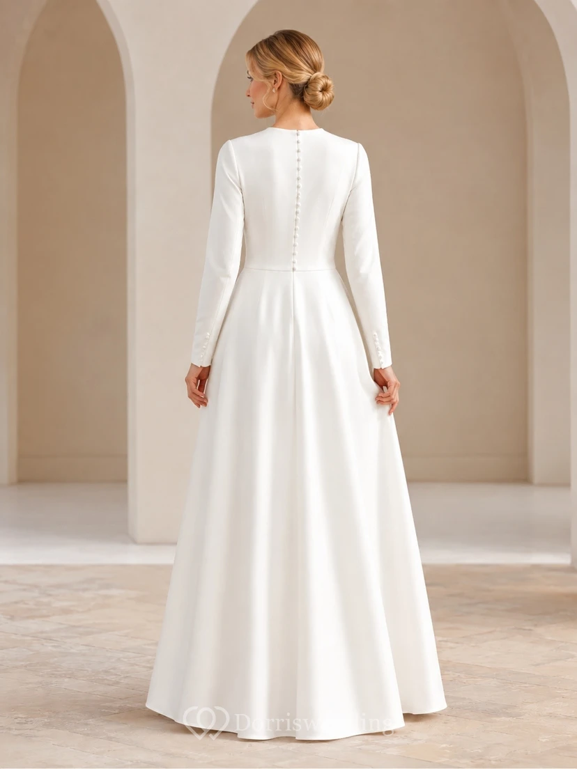Vestido de manga larga blanco con escote joya y corte en A, estilo templo mormón. view 2