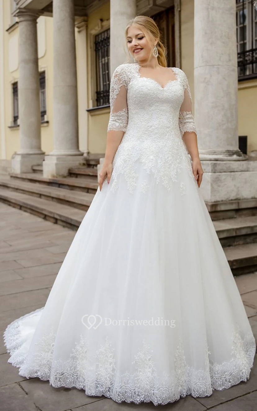 Vestido de novia de talla grande con encaje, corte en A, mangas tres cuartos y escote corazón. view 3