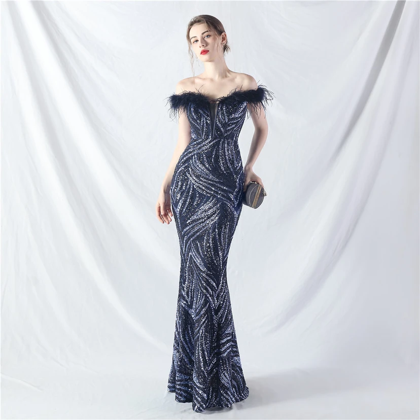 Robe de soirée haut de gamme à sequins, ornée d'un gilet à taille en arêtes de poisson et de plumes d'autruche. view 12