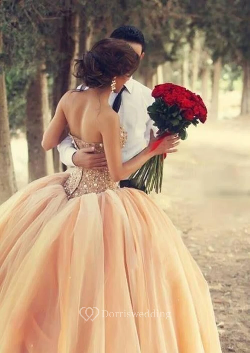 Sexy, pinkfarbenes Tüll-Ballkleid, Brautkleid mit Herzausschnitt, plissiertes Brautkleid mit Strasssteinen view 2