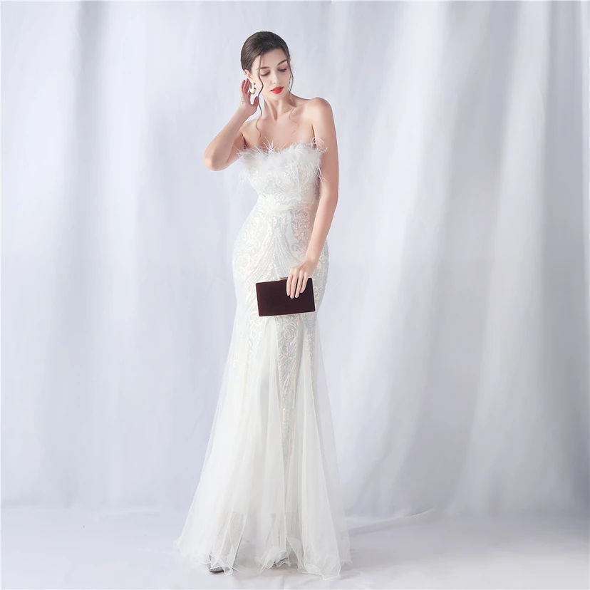 Vestido de noche de malla con lentejuelas y top palabra de honor con estampado de plumas de avestruz y flores para bodas y reuniones. view 39