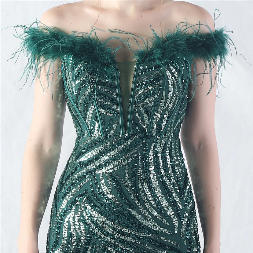 Robe de soirée haut de gamme à sequins, ornée d'un gilet à taille en arêtes de poisson et de plumes d'autruche. view 27