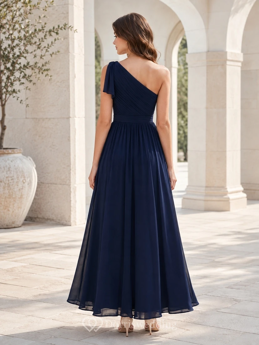 Dunkelblaues Brautjungfernkleid für junge Mädchen, A-Linie, One-Shoulder, ärmellos, elegant view 2