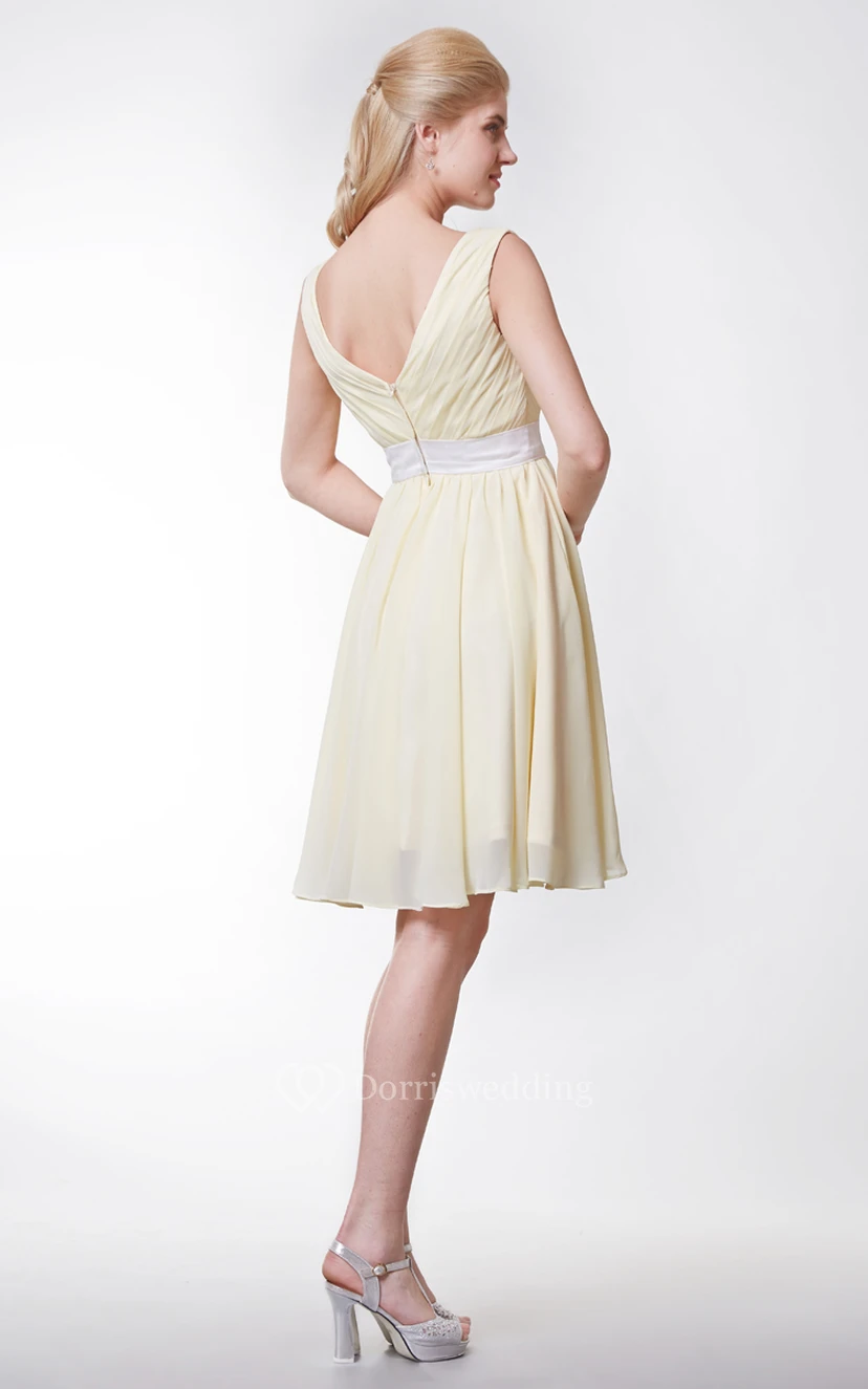 Cap-sleeved V-neck Knee Length Chiffon A-line Dress With Satin Sash view 3