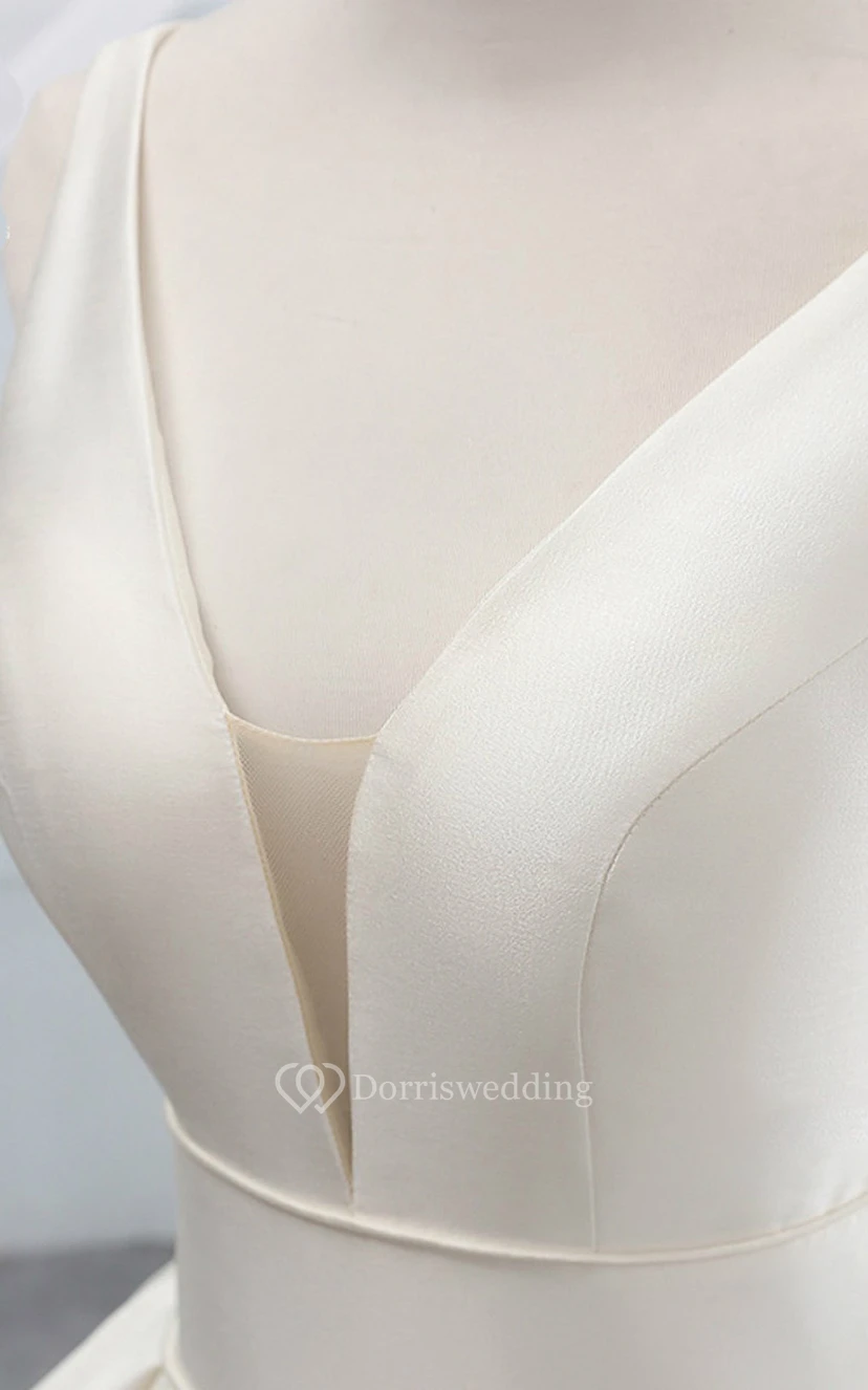 Satin-Ballkleid, ärmellos, elegant, mit tiefem Ausschnitt und Korsettrücken, Prinzessinnen-Hochzeitskleid-Stil view 3
