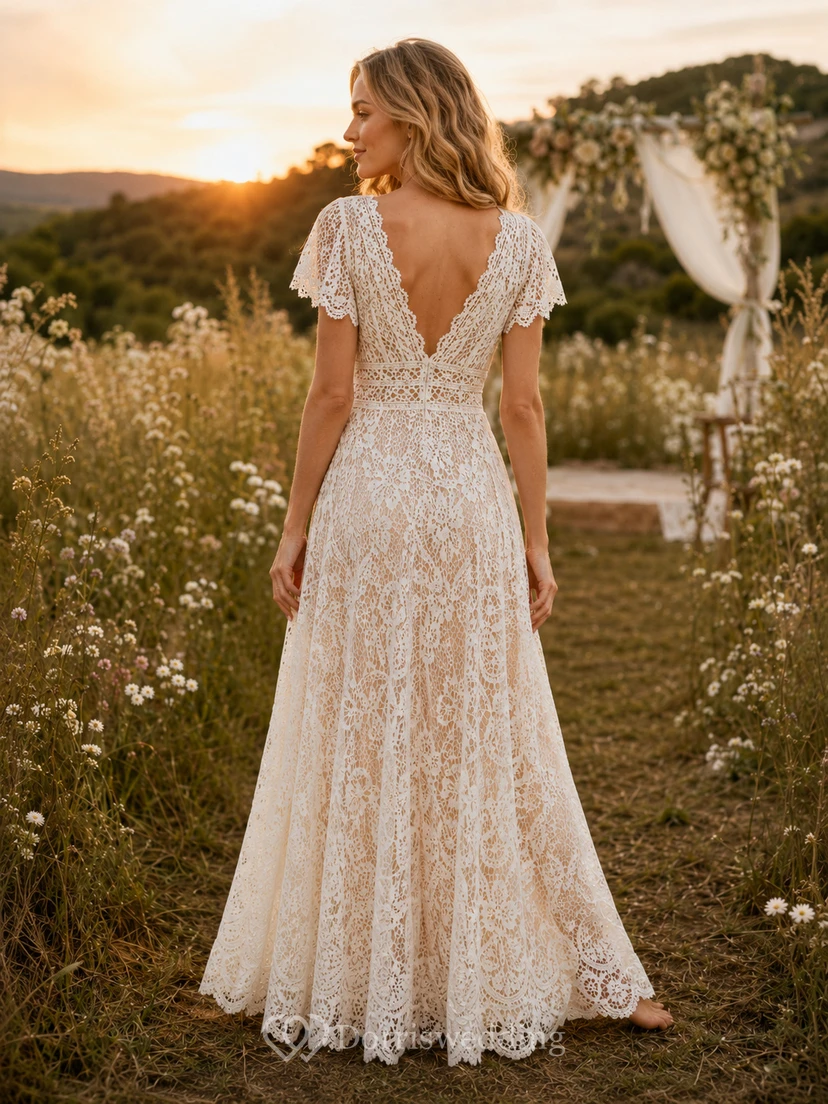 Robe de mariée bohème en dentelle au crochet, col en V, manches courtes, style prairie view 2