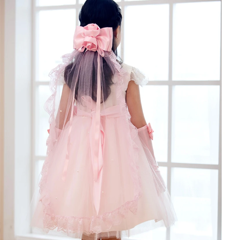 Princess Ruffled Lace Tier Tulle Flower Girl Veil with Bow view 5