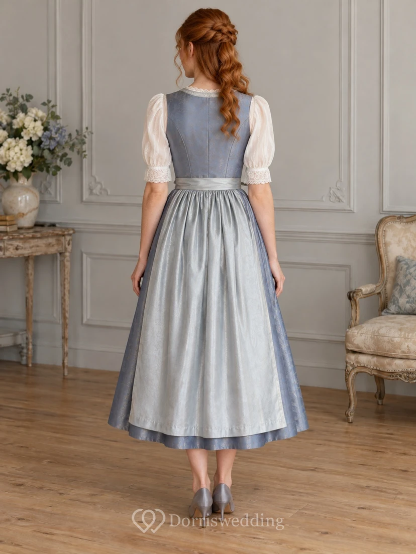 Dirndl vintage champêtre argenté à col carré et manches bouffantes en satin, tablier view 2