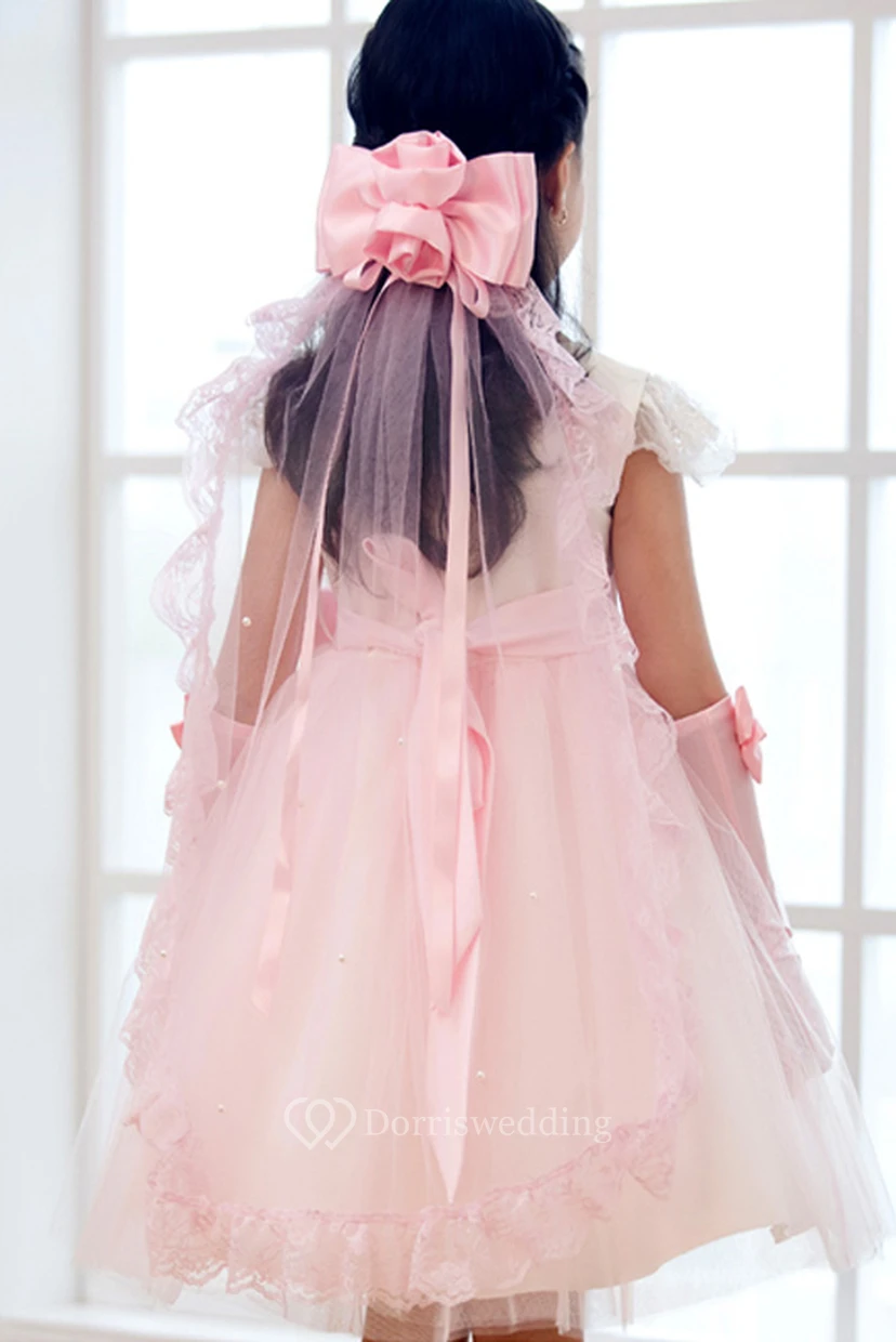 Princess Ruffled Lace Tier Tulle Flower Girl Veil with Bow view 3