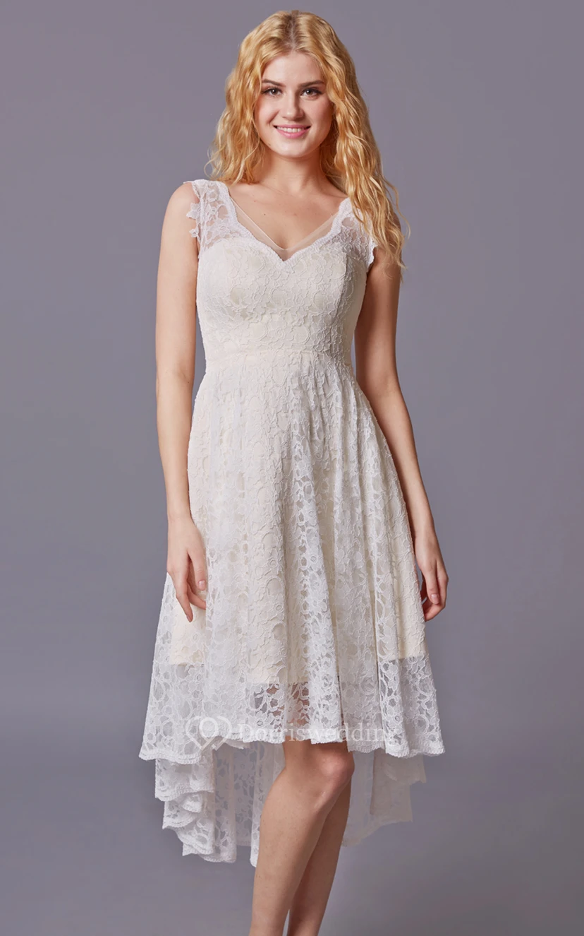 Klassisches, kurzes Brautkleid mit Twist-Verzierung, ärmellos, mit Spitze und asymmetrischem Schnitt view 2