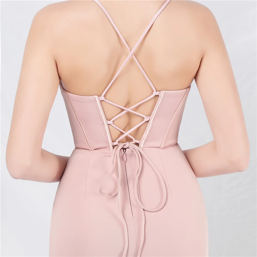 Robe de soirée haut de gamme Palace Fishbone Vest, bustier orné de perles et bretelles. view 49